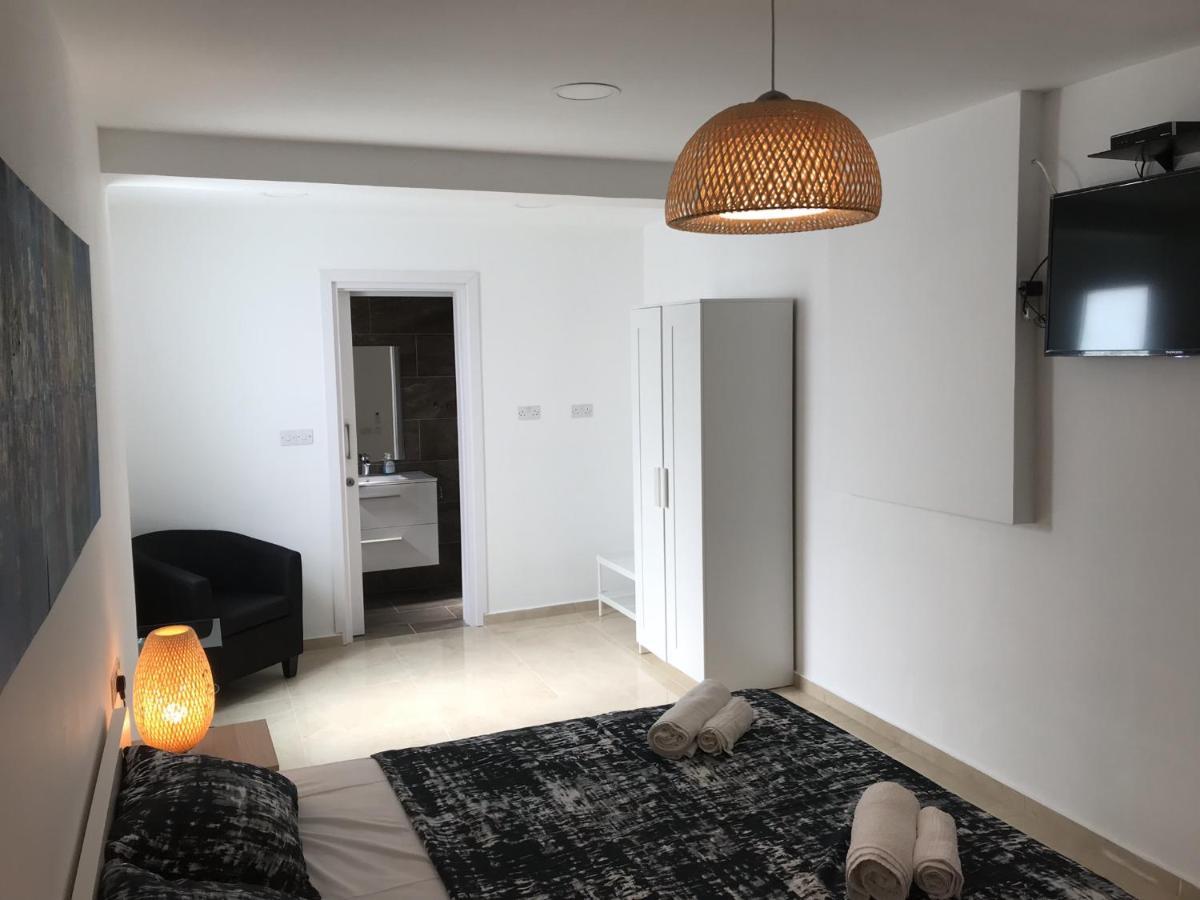 Villa Nissi Beach 28 Ayia Napa Exteriör bild